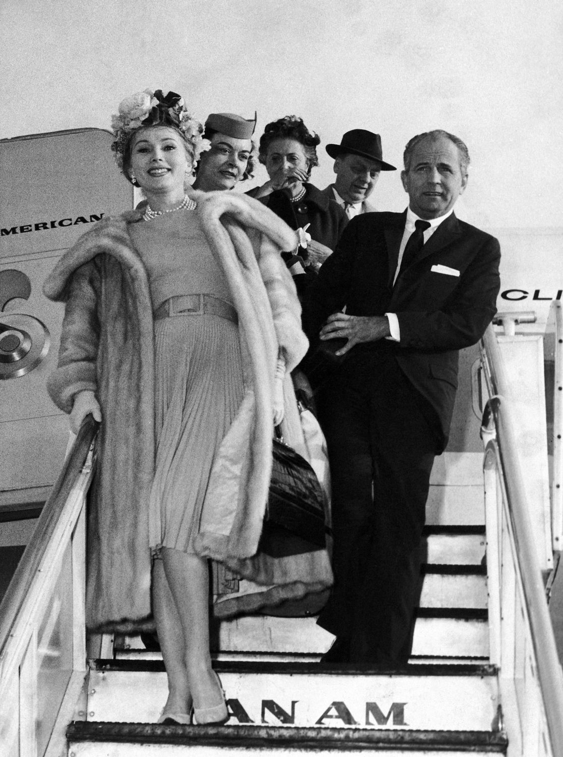 France Zsa Zsa Gabor and Hal Hayes
